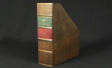 Skórzane pudło segregator personalizowany